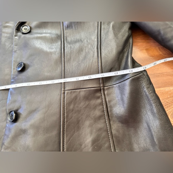 Leather Jessica Jacket - Picture 9 of 10